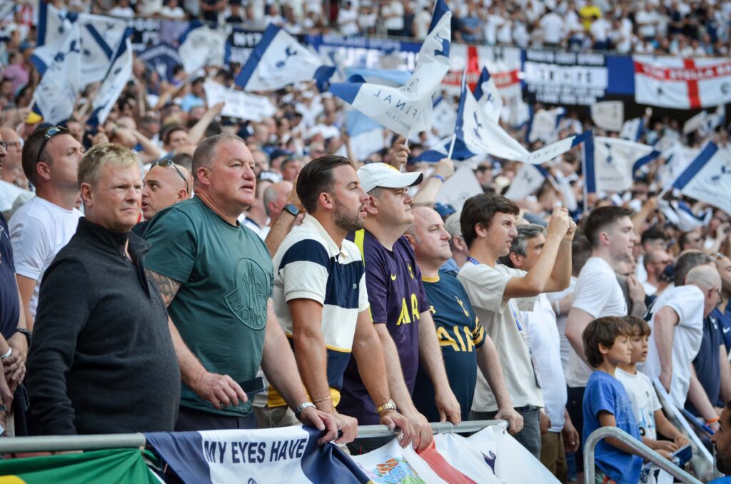 Fans Boo and Players Snub Manager in a Difficult Day for Spurs